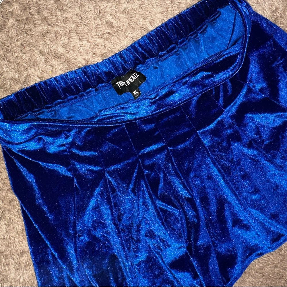 Trickz N Treatz Dolls Kill ‘GROOVY BABY’ Austin Powers Costume Set XL NEW - Picture 9 of 15